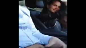 Madura con tzatzka aplasta el culo apretado