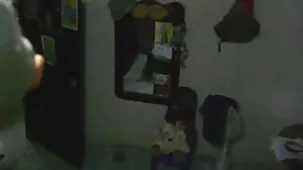 Un hombre rico folla en la boca de una tía deliciosa