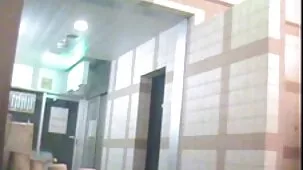 Beso Beso mamá madura sorprendió lo que su hijo quiere follar