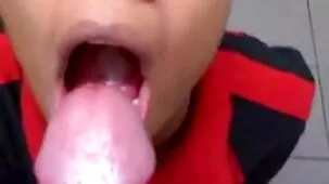 Cómo hacer que un hombre fume antes de un beso