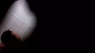 Chica lamiendo nena mujer madura